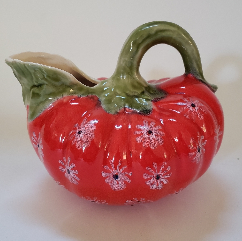 Made in Italy Tomato Pitcher Red Green White Flowe